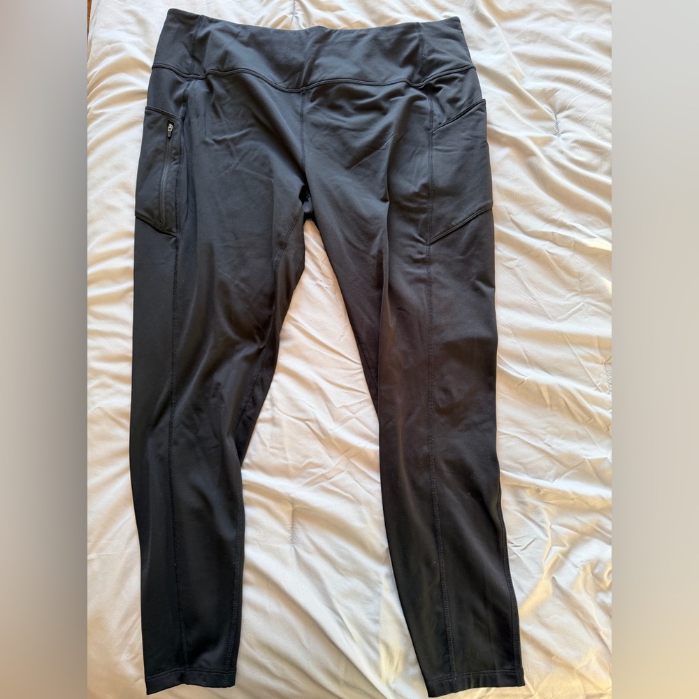 Eddie Bauer Black Leggings with Side Pockets